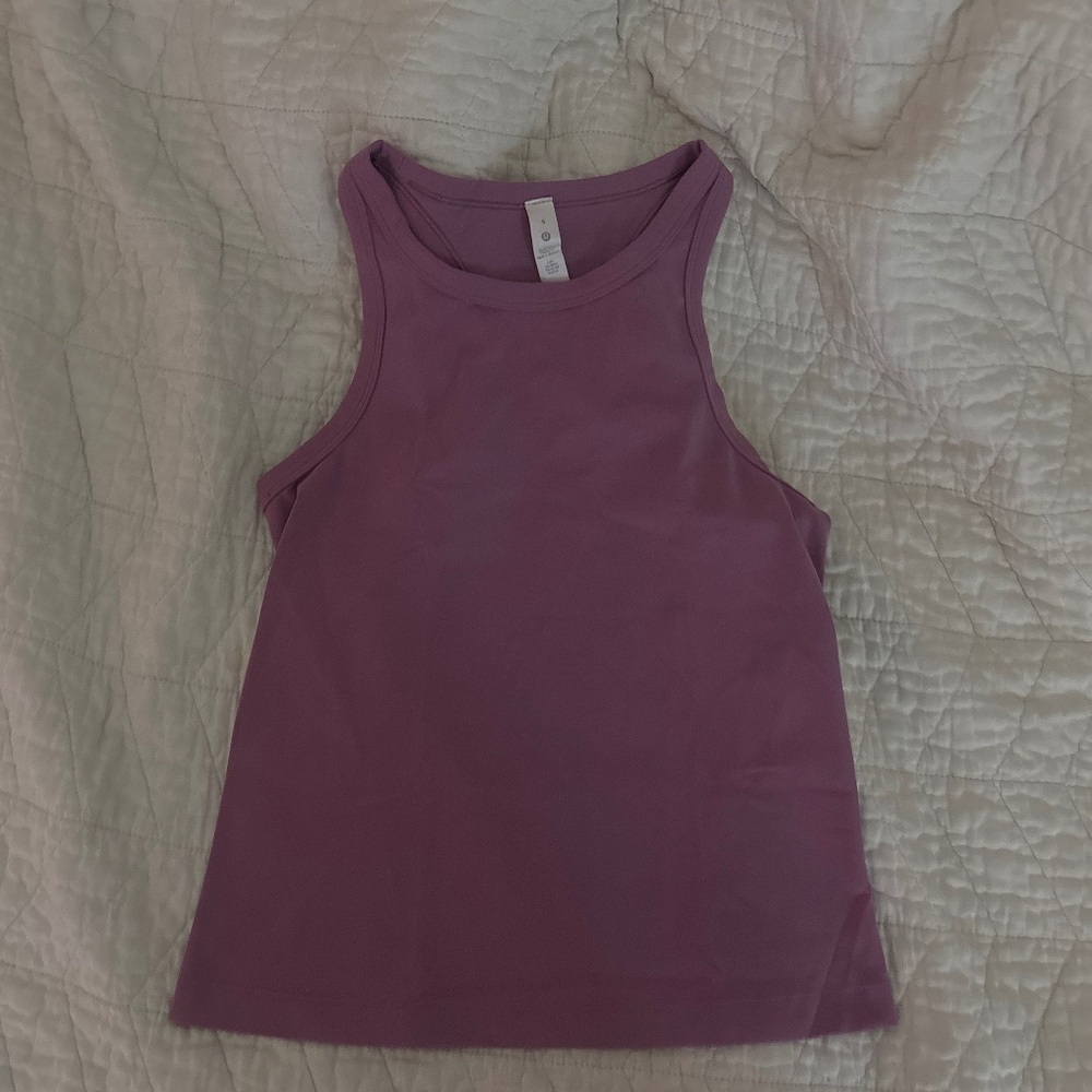 Lululemon workout top